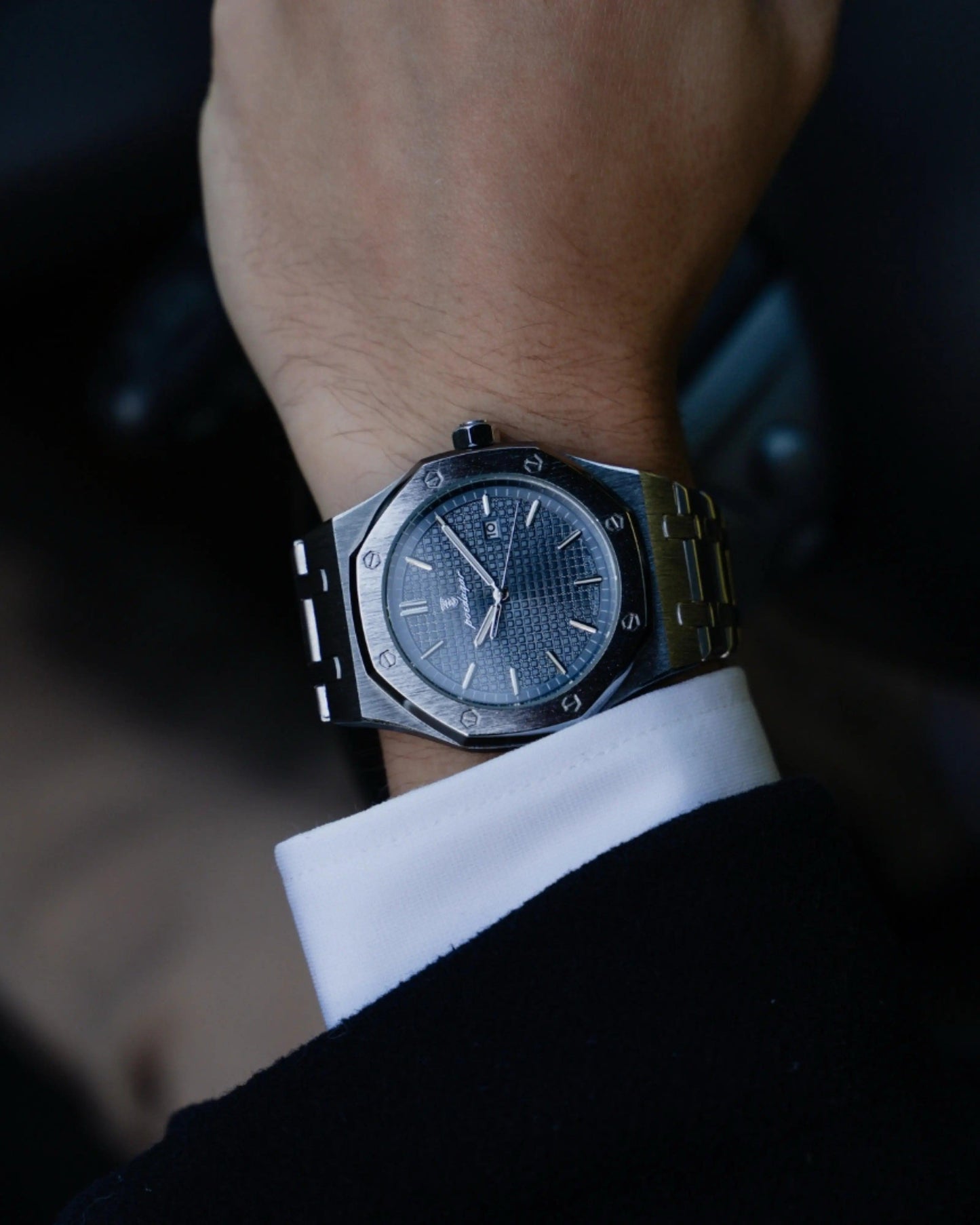 THE ADRIAN QUARTZ WATCH
